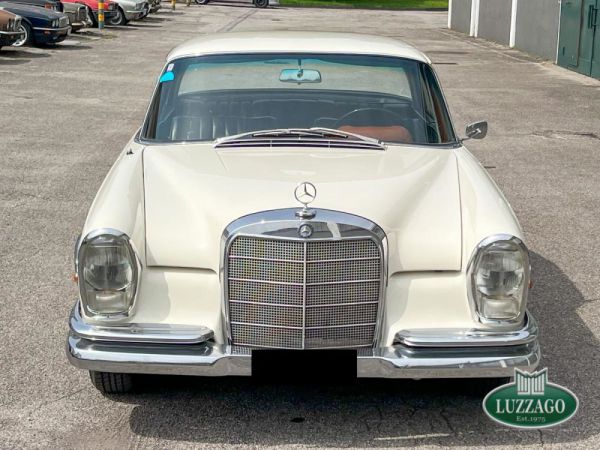 Mercedes-Benz 220 SE b 1966 68769