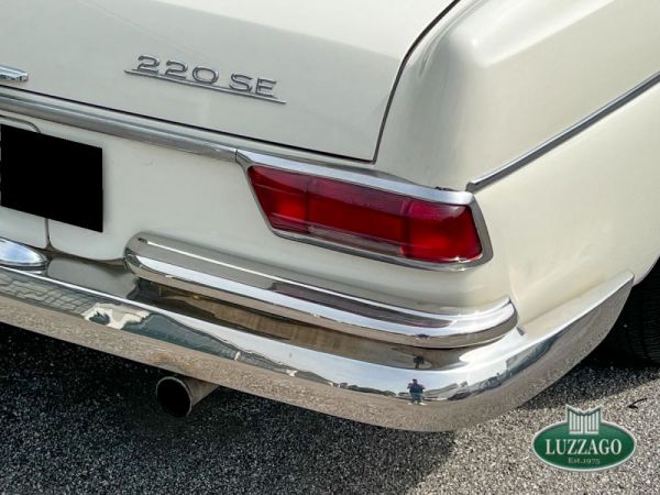 Mercedes-Benz 220 SE b 1966 68771