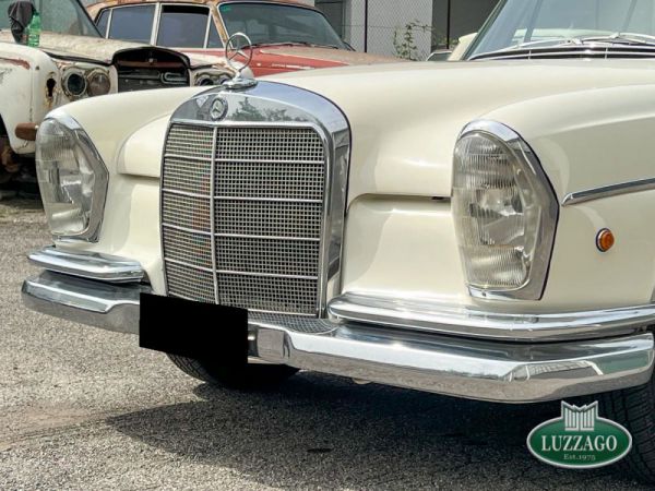 Mercedes-Benz 220 SE b 1966 68775