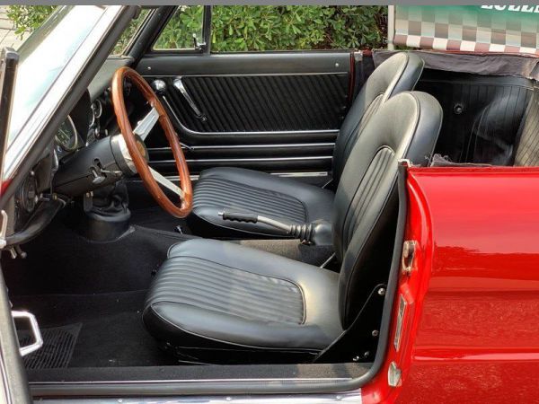 Alfa Romeo Junior Spider 1300 1968 71143