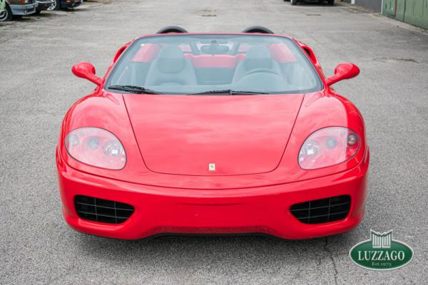 Ferrari 360 Modena Spider 2000 71316