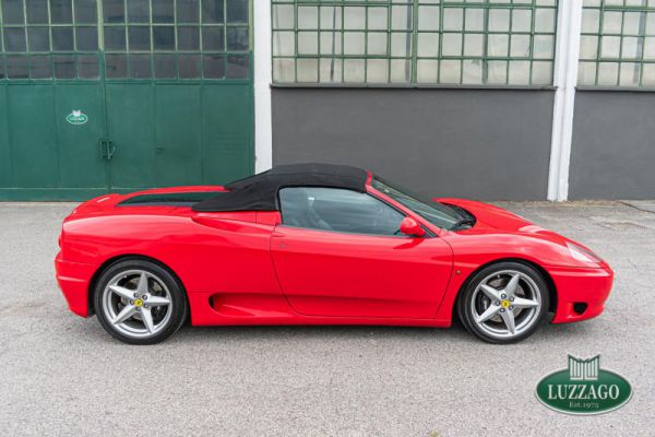 Ferrari 360 Modena Spider 2000 71324