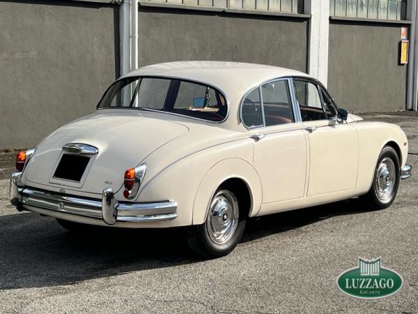 Jaguar MKII 2.4 1967 71511