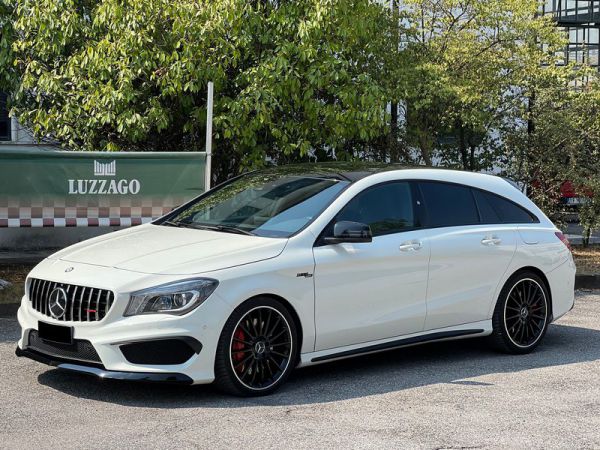 Mercedes-Benz CLA 45 AMG 2015