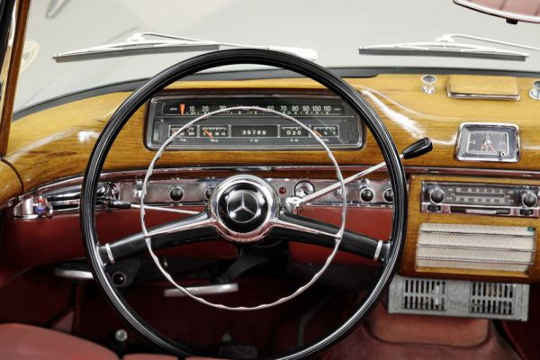 Mercedes-Benz 220 S Cabriolet 1959 85227