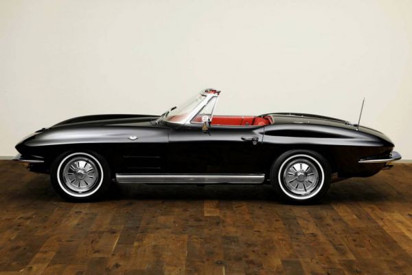 Chevrolet Corvette Sting Ray Convertible 1964