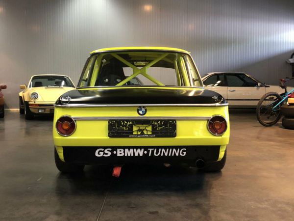 BMW 2002 1971 24747