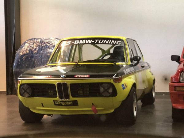 BMW 2002 1971 24754