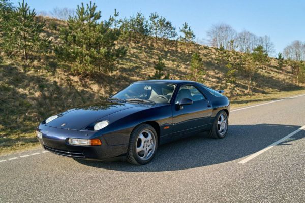 Porsche 928 GTS 1992 24813