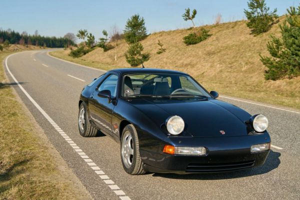 Porsche 928 GTS 1992 24814