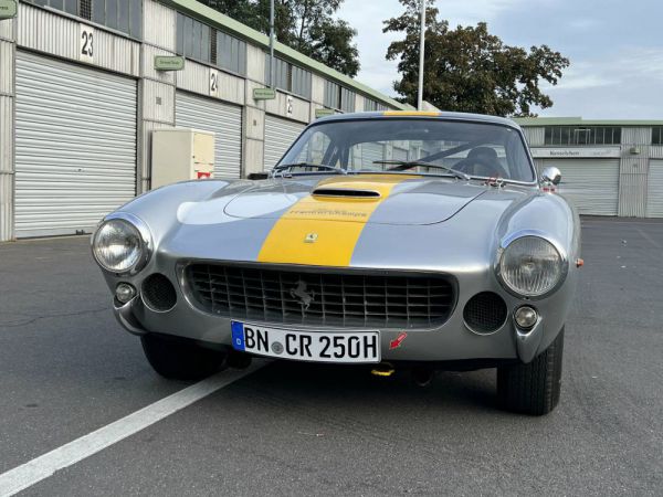 Ferrari 250 GT Berlinetta Lusso 1962 24854