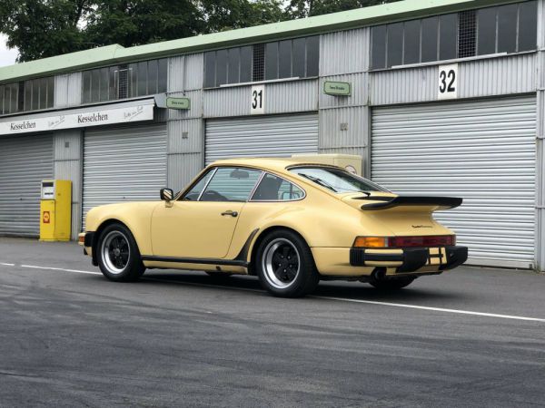 Porsche 911 Turbo 3.0 1977