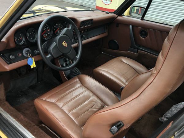 Porsche 911 Turbo 3.0 1977 24904