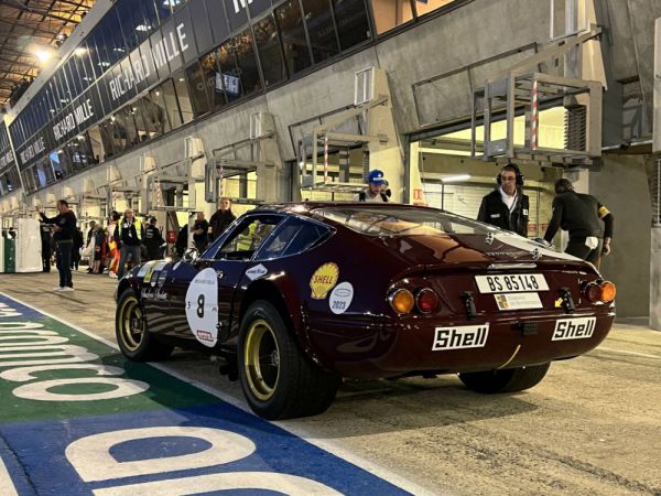 Ferrari 365 GT4 1973 74822