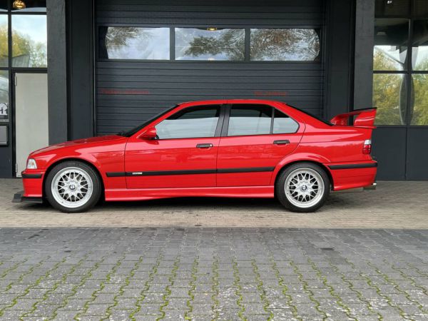 BMW 318is "Class II" 1994 91814