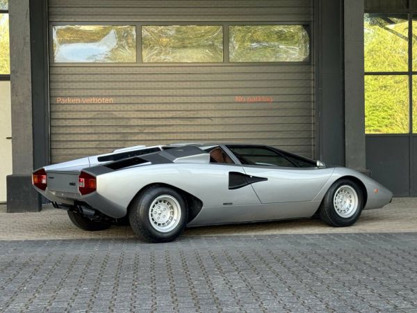 Lamborghini Countach LP 400 1975 102129