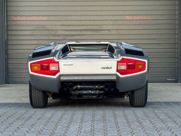 Lamborghini Countach LP 400 1975 102133