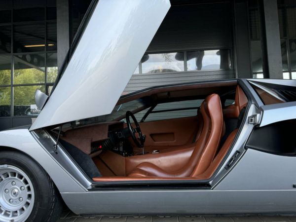 Lamborghini Countach LP 400 1975 102140