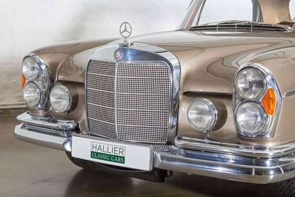 Mercedes-Benz 300 SE 1964 25165