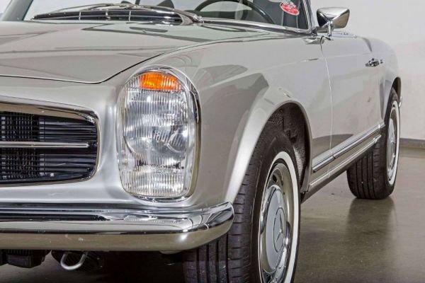 Mercedes-Benz 280 SL 1968 25197