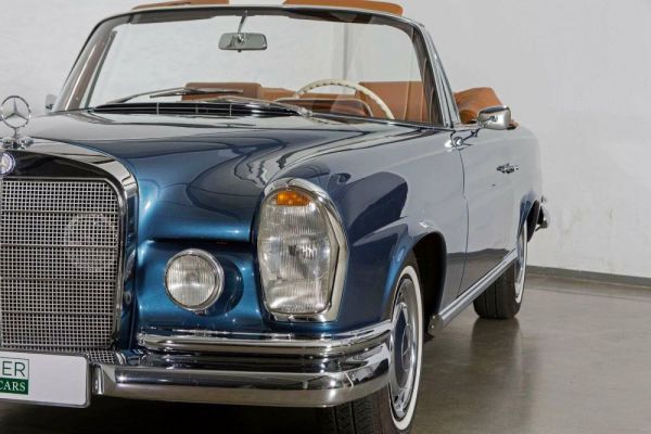 Mercedes-Benz 220 SE b 1965 57325