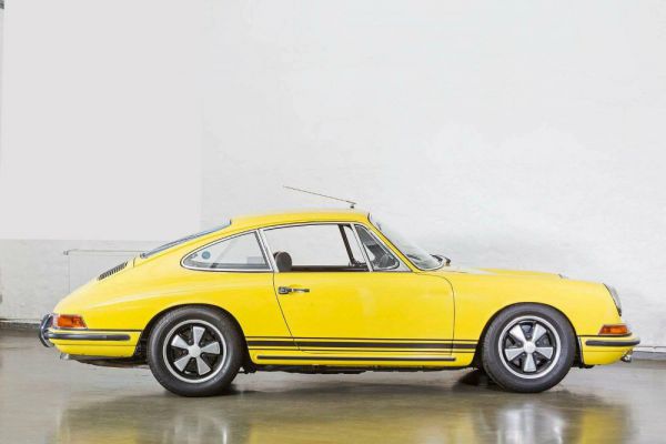 Porsche 911 2.0 L 1968 98671