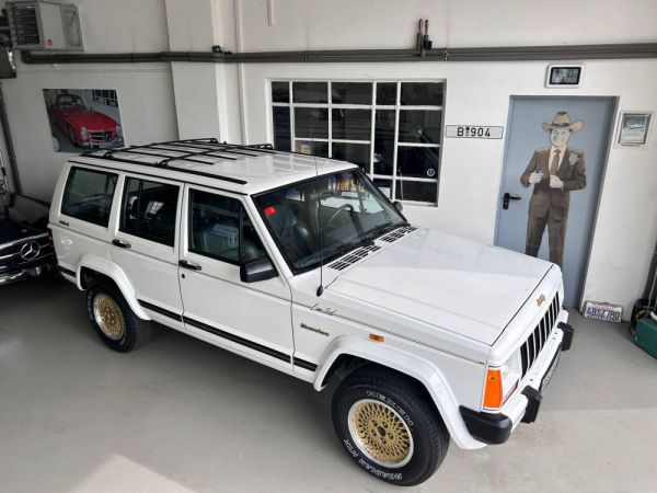 Jeep Cherokee 1989 77844