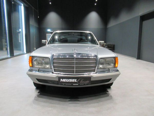 Mercedes-Benz 380 SEL 1981 25697