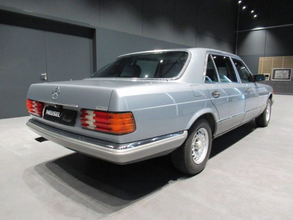 Mercedes-Benz 380 SEL 1981 25699