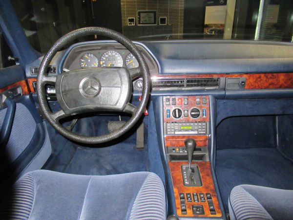 Mercedes-Benz 380 SEL 1981 25706