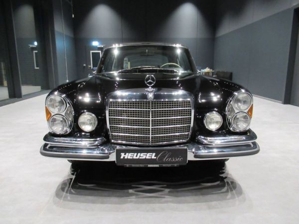 Mercedes-Benz 280 SE 1969 25766