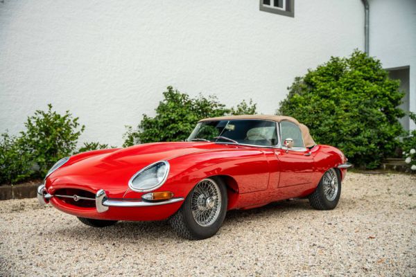 Jaguar E-Type 3.8 1964 30765