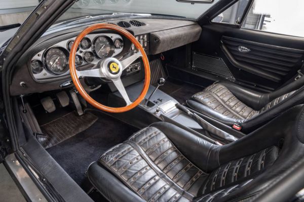 Ferrari 365 GTB/4 Daytona 1972 30843