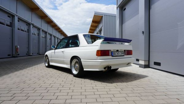 BMW M3 1988 30681