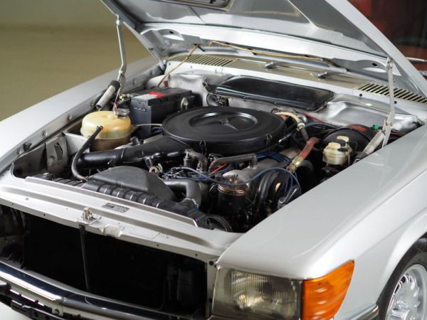 Mercedes-Benz 350 SL 1975 29721