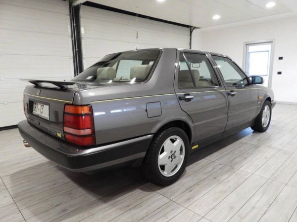 Lancia Thema 8.32 1987 48796