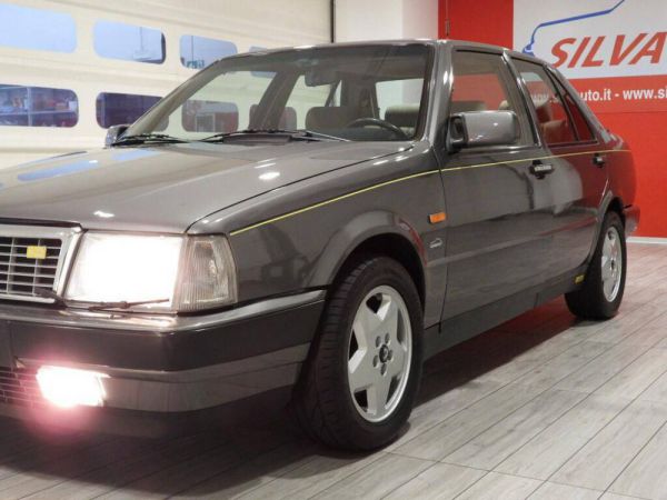 Lancia Thema 8.32 1987 48804