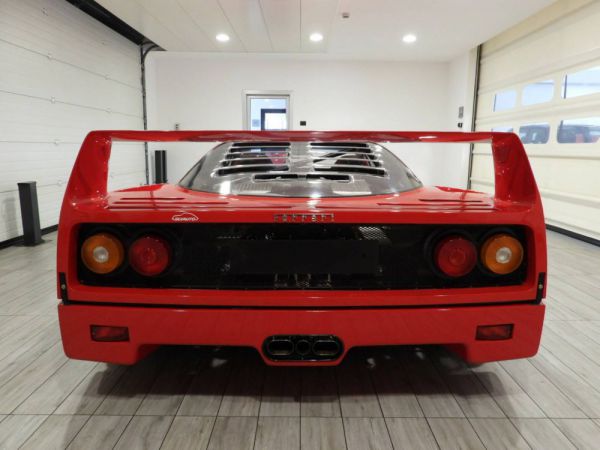 Ferrari F40 1989 48869