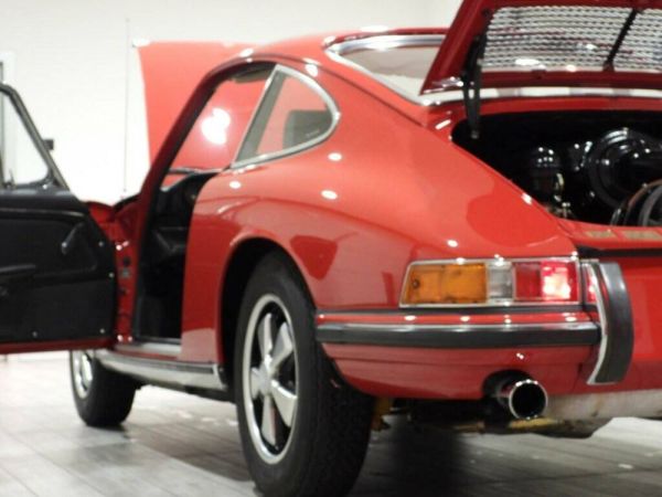 Porsche 911 2.0 1968 109202