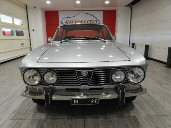 Alfa Romeo 2000 GT Veloce 1971