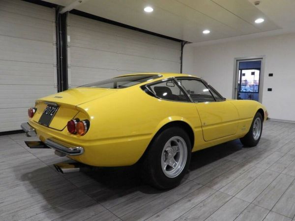 Ferrari 365 GTB/4 Daytona 1974 109258