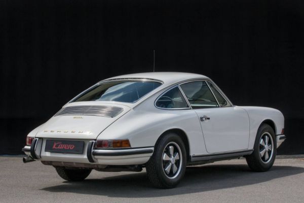 Porsche 911 2.0 L 1968 30048