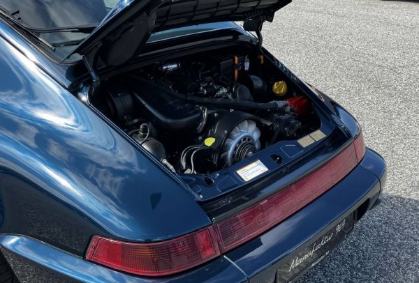 Porsche 911 Carrera 2 1993 64484