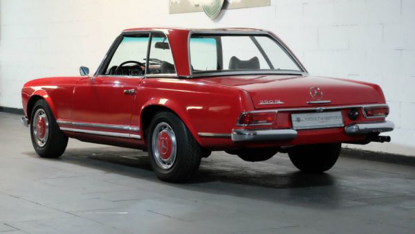 Mercedes-Benz 230 SL 1964 34960