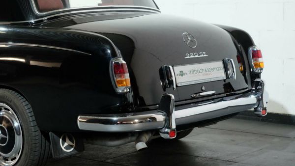 Mercedes-Benz 220 S 1958 35077