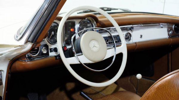 Mercedes-Benz 280 SL 1969 35266