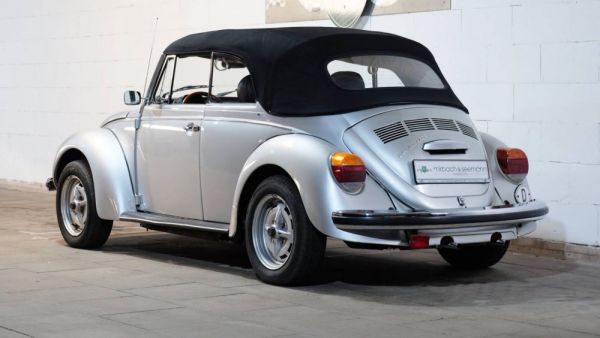 Volkswagen Maggiolone 1303 1974 35308