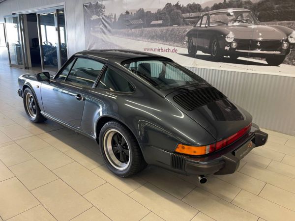 Porsche 911 Carrera 3.2 1988 57727