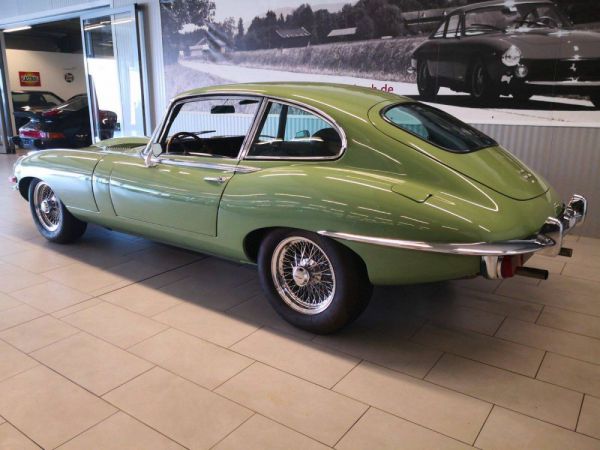 Jaguar E-Type 1968 61784