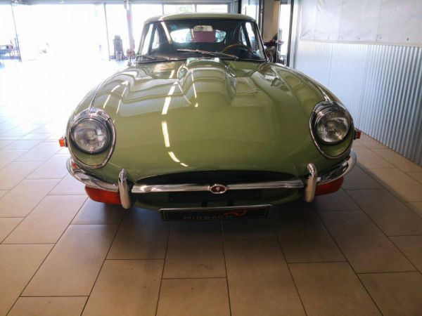 Jaguar E-Type 1968 61788